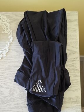Black Athletic Leggings with Reflective Logo